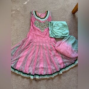⭐️ BIG SALE ⭐️ Indian (Desi) Wear for Women/Girls
